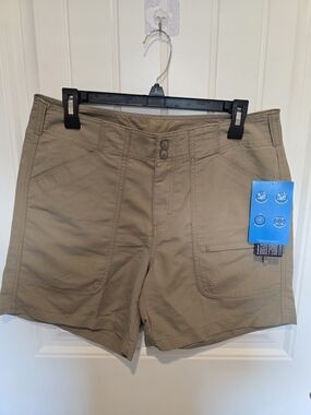 Women's Utility Cargo Shorts in Khaki - Double Button Waist